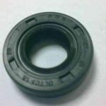 Gear selector rod seal