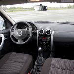 The interior of the Lada Largus is practically no different from the interior of the Renault Logan