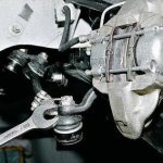 Do-it-yourself replacement of steering rods on a six